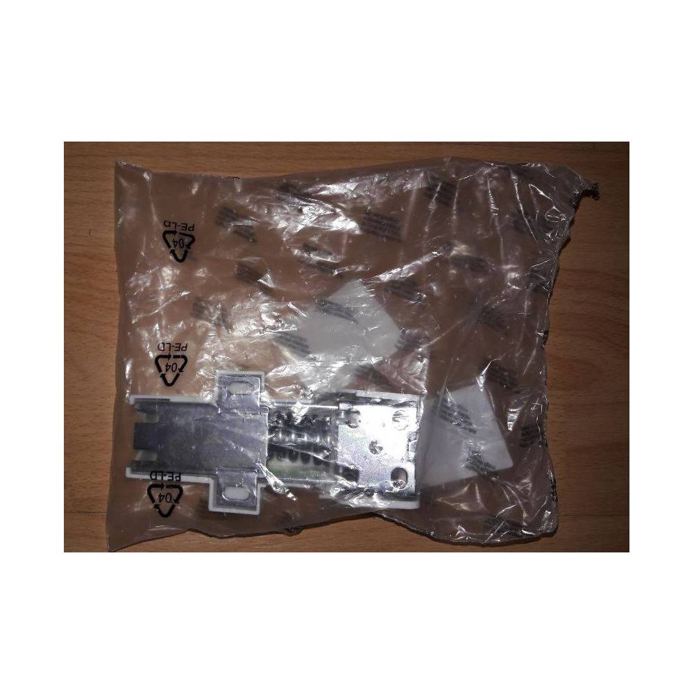 Cerniera Congelatore a Pozzo Smeg 931330306 931330306 Smeg Cerniere