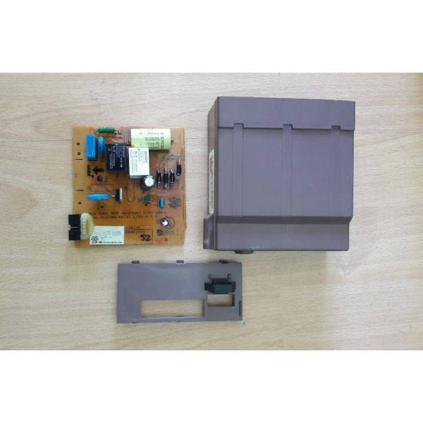 Riparazione Scheda Elettronica Frigo Whirlpool 481221838159